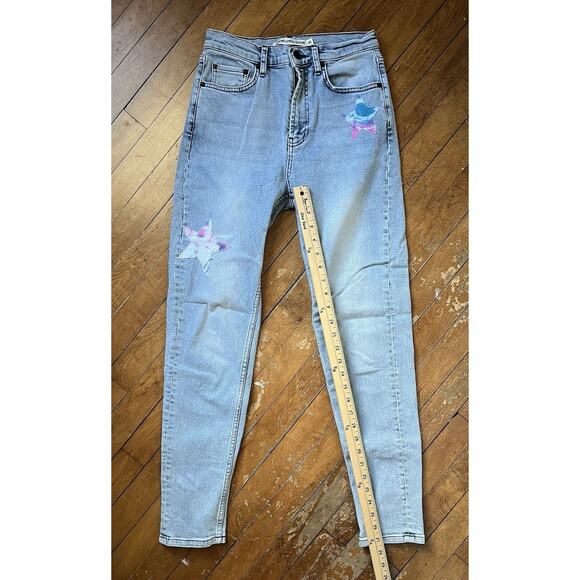 Unemployed Denim Light Wash Pastel Patchwork Stars Women’s Size 26 - Picture 3 of 7